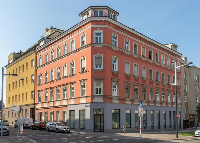 Yeshello Apartment Near Central Station